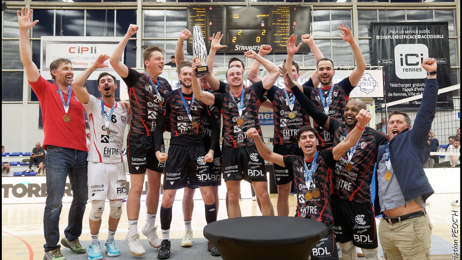 Le HVB est Champion de France Elite 2025 – Harnes Volley-Ball
